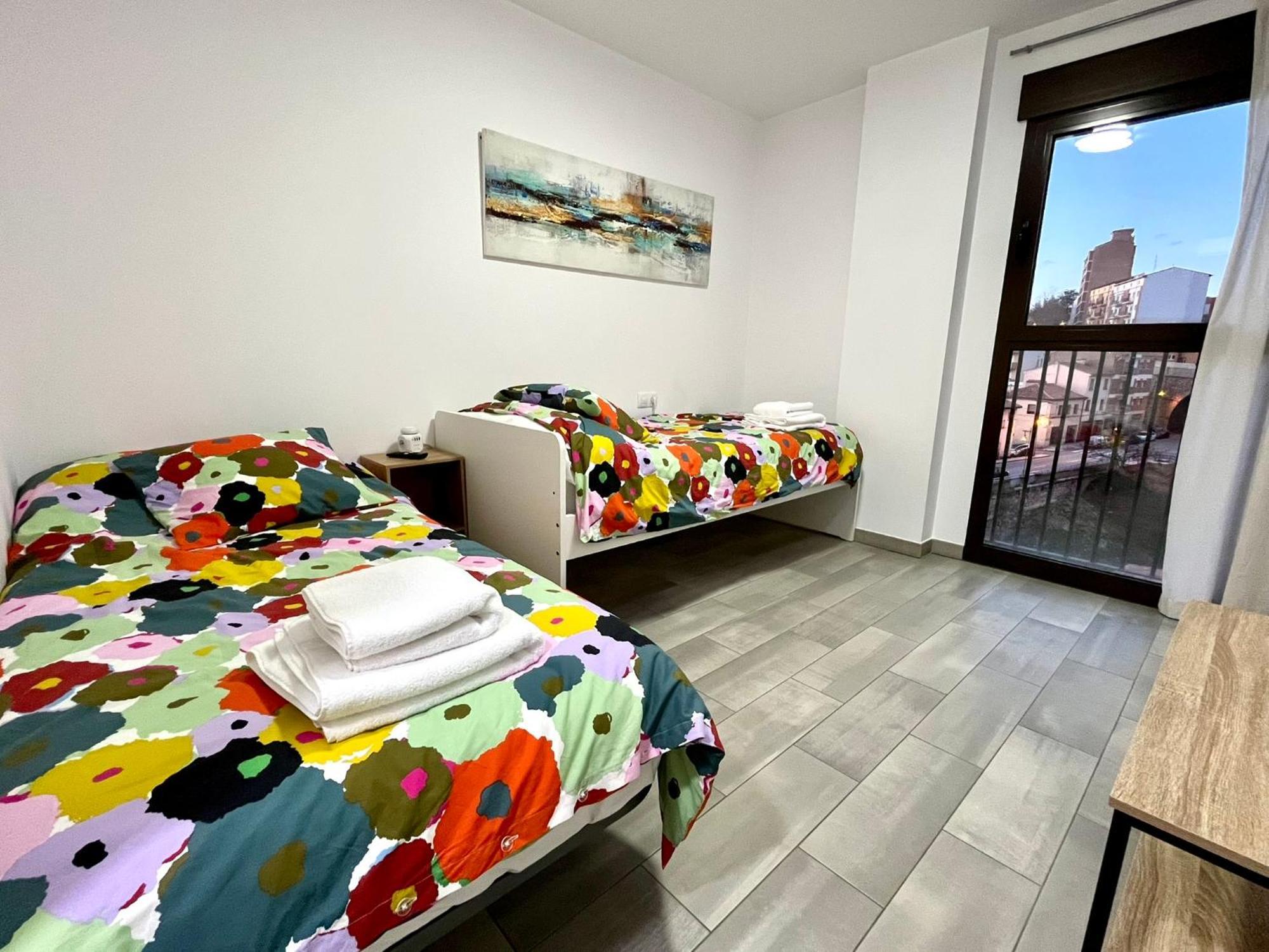 Puente De La Reina De Teruel Apartment Exterior photo